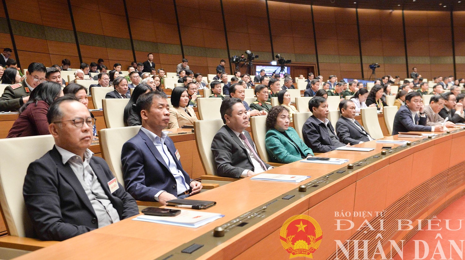 Các đại biểu dự hội nghị. Ảnh: Hồ Long