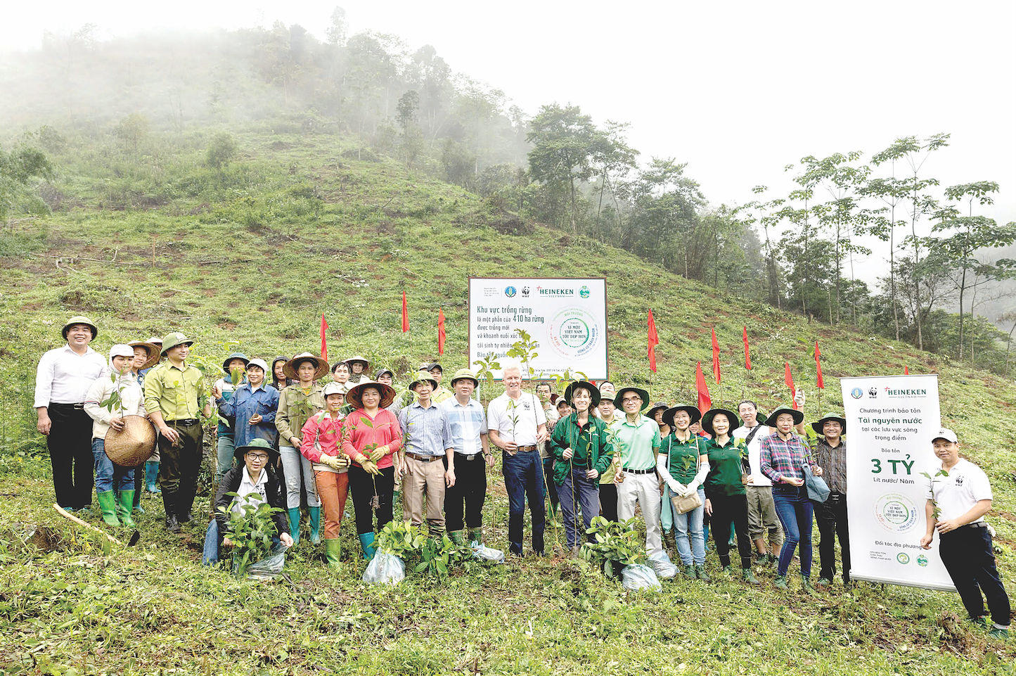 Với mục tiêu bảo tồn nguồn tài nguyên nước, HEINEKEN Việt Nam nỗ lực tìm kiếm và áp dụng những sáng kiến nhằm mang đến nguồn nước sạch cho cộng đồng địa phương