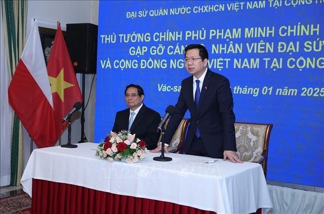 Đại sứ Việt Nam tại Cộng hòa Ba Lan Hà Hoàng Hải phát biểu. Ảnh: Dương Giang/TTXVN