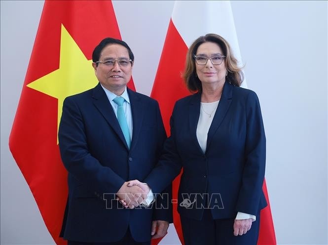 Thủ tướng Phạm Minh Chính hội kiến Chủ tịch Thượng viện Ba Lan Malgorzata Kidawa-Blonska. Ảnh: Dương Giang/TTXVN