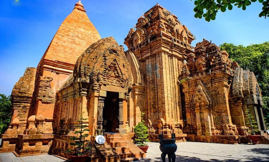 thap-ba-ponagar-11-17371866357483056345.jpg