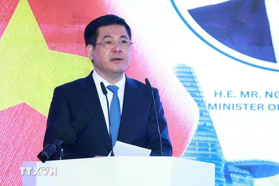 Bộ trưởng Bộ Công Thương Nguyễn Hồng Diên phát biểu. Ảnh: Dương Giang/TTXVN