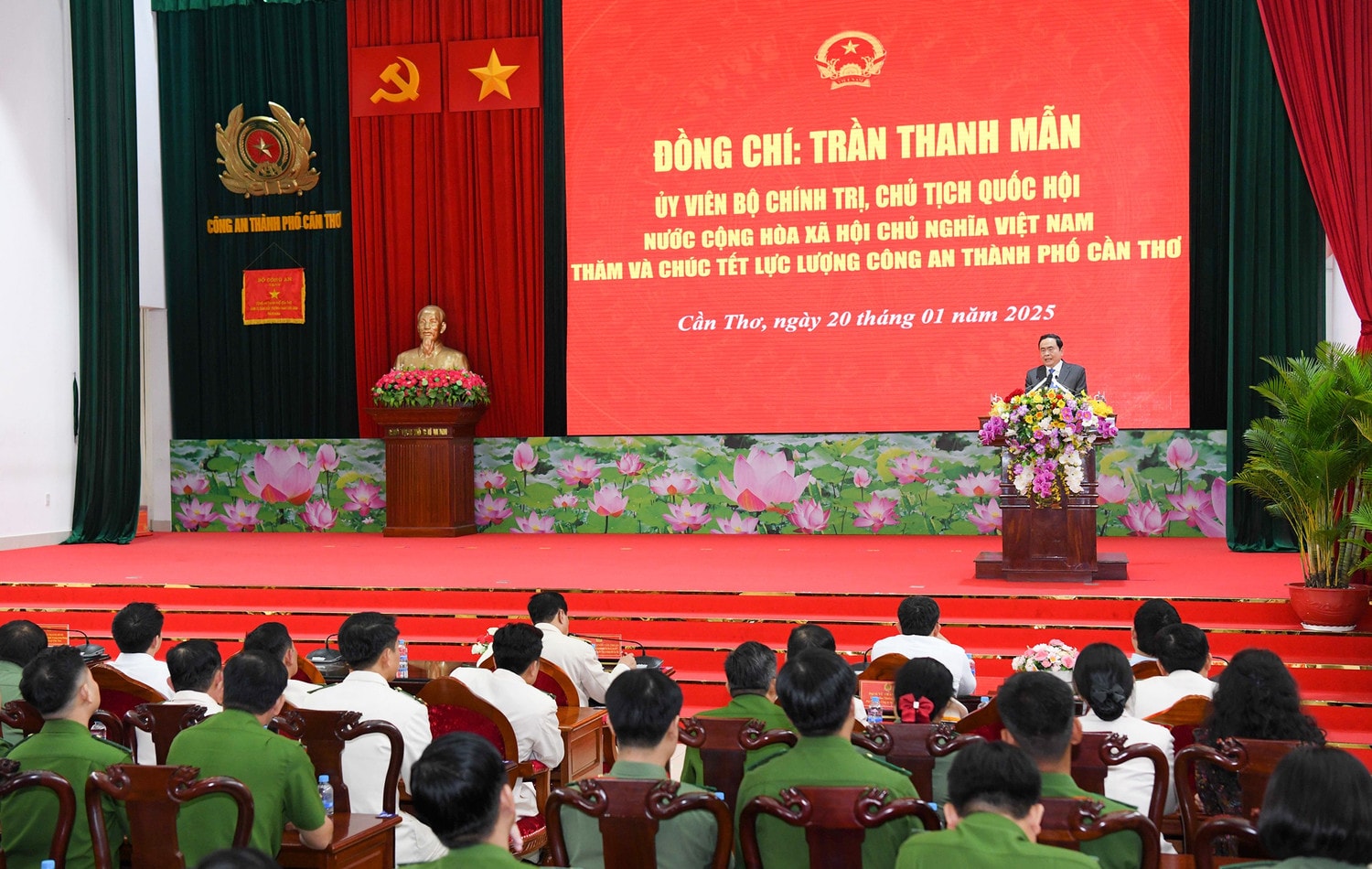 Chủ tịch Quốc hội Trần Thanh Mẫn phát biểu. Ảnh: Lâm Hiển