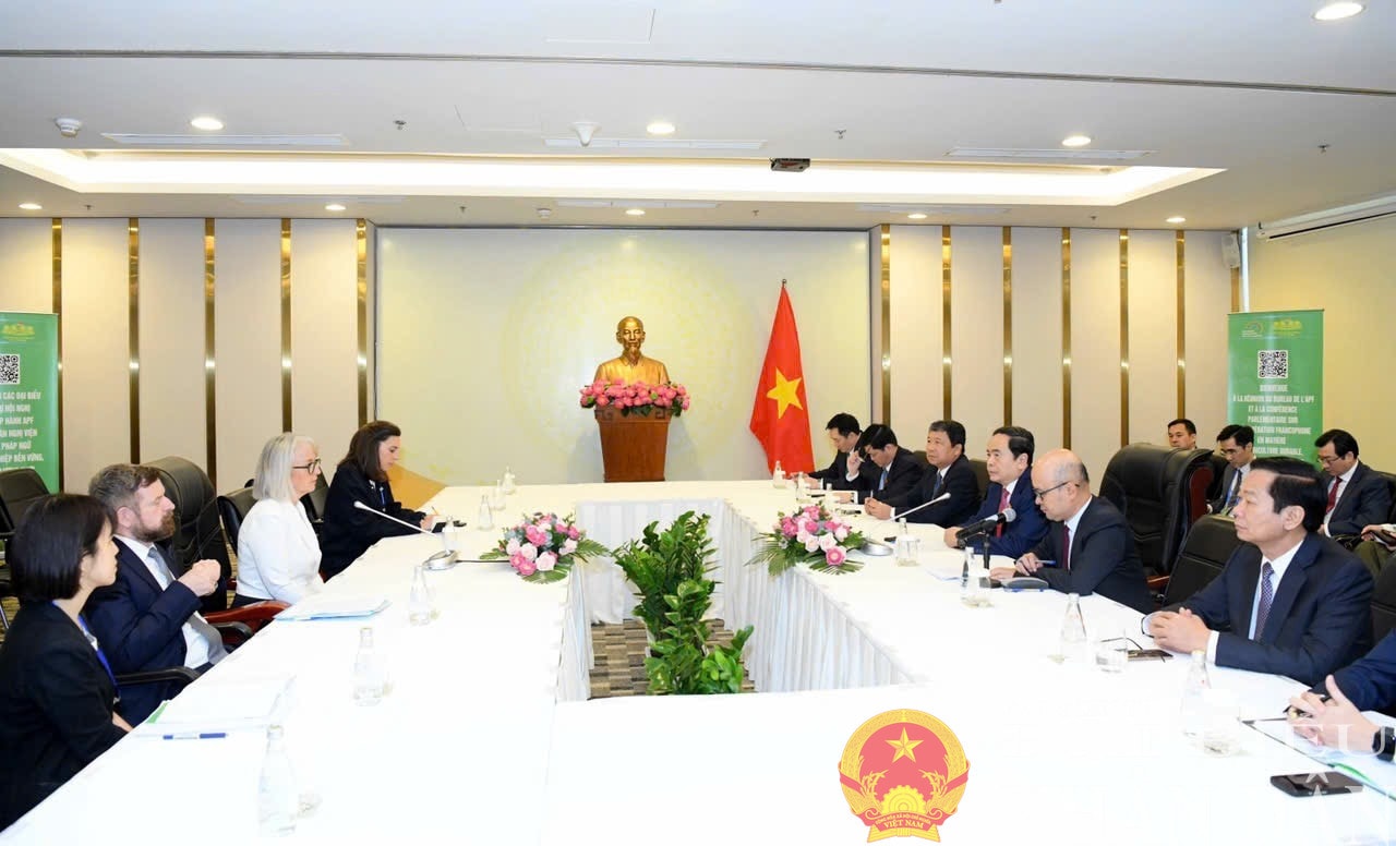 Chủ tịch Quốc hội Trần Thanh Mẫn tiếp bà Caroline St-Hilaire, Tổng giám đốc Tổ chức quốc tế Pháp ngữ (OIF). Ảnh: Lâm Hiển
