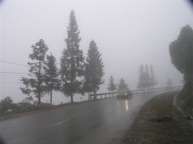 net-rieng-sa-pa-trong-suong-dep-nhu-tranh-thuy-mac-1.jpg
