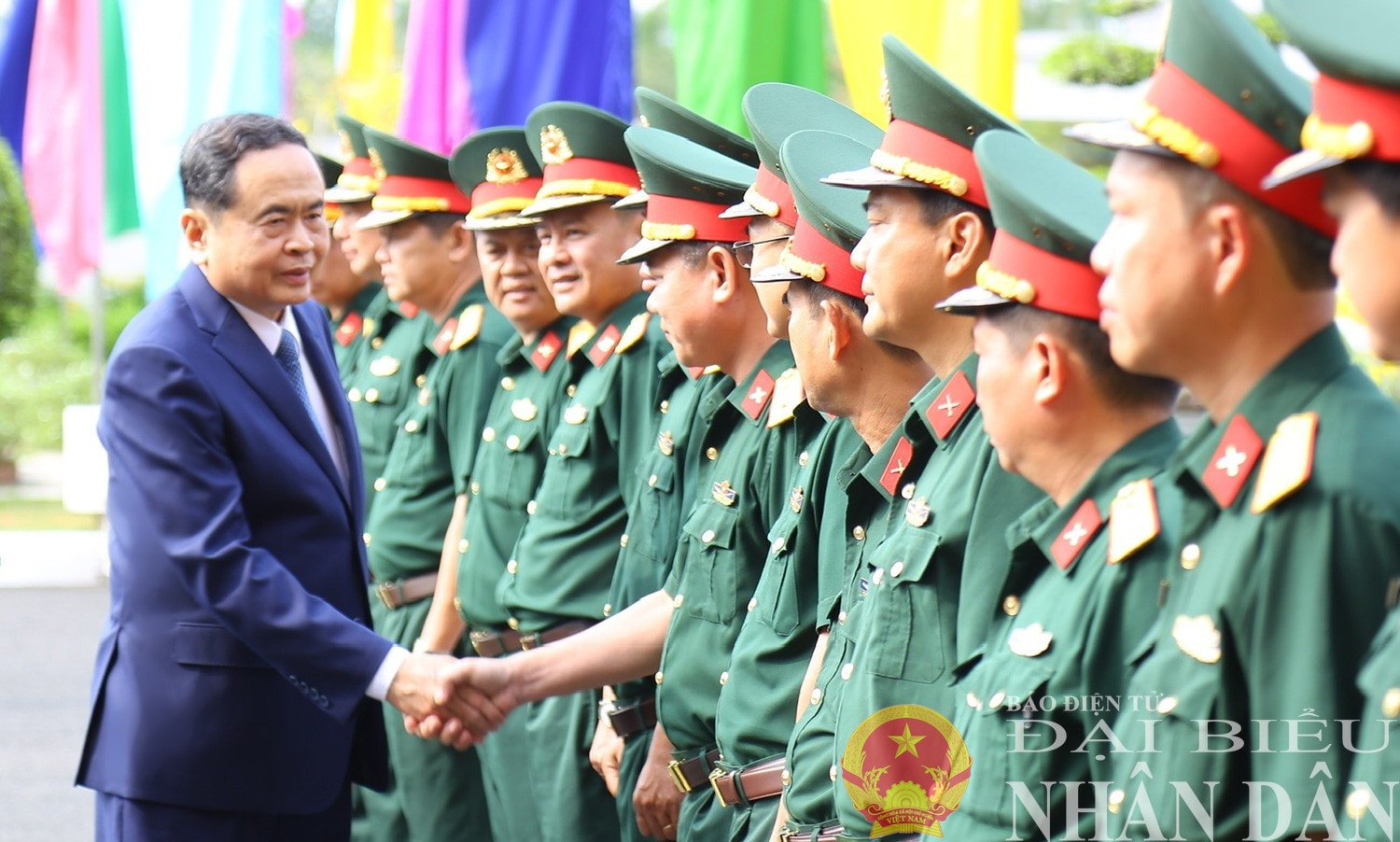 dbnd_br_tham-qd.jpg