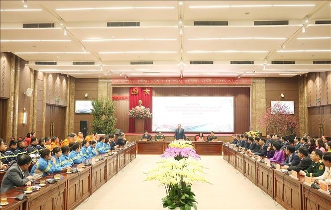 Tổng Bí thư Tô Lâm thăm, chúc Tết Đảng bộ, chính quyền và Nhân dân Thủ đô. Ảnh: Thống Nhất/TTXVN