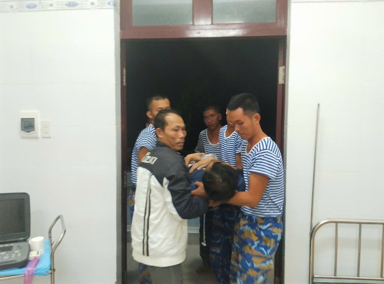 dao-sinh-ton-cap-cuu-ngu-dan-gap-nan-trong-dip-tet-3.jpg