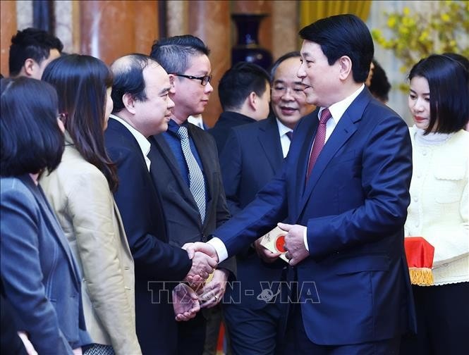 Chủ tịch nước Lương Cường gặp mặt cán bộ, nhân viên Văn phòng Chủ tịch nước đầu Xuân Ất Tỵ. Ảnh: Lâm Khánh/TTXVN