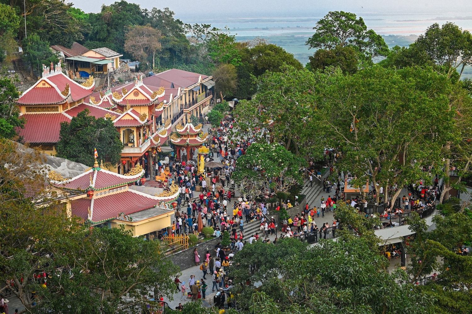 chui-a-bai.jpg