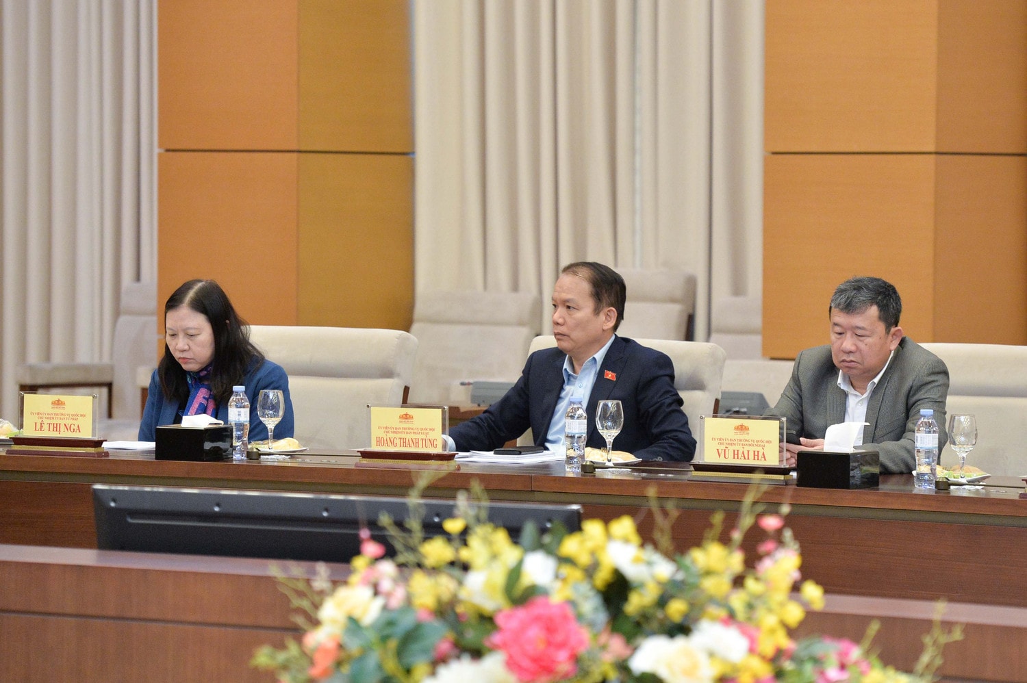 cac-dai-bieu-du-3.jpg