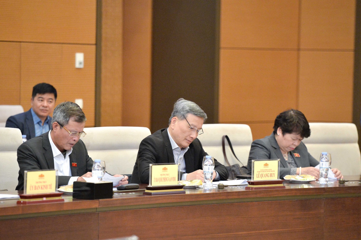 cac-dai-bieu-du.jpg