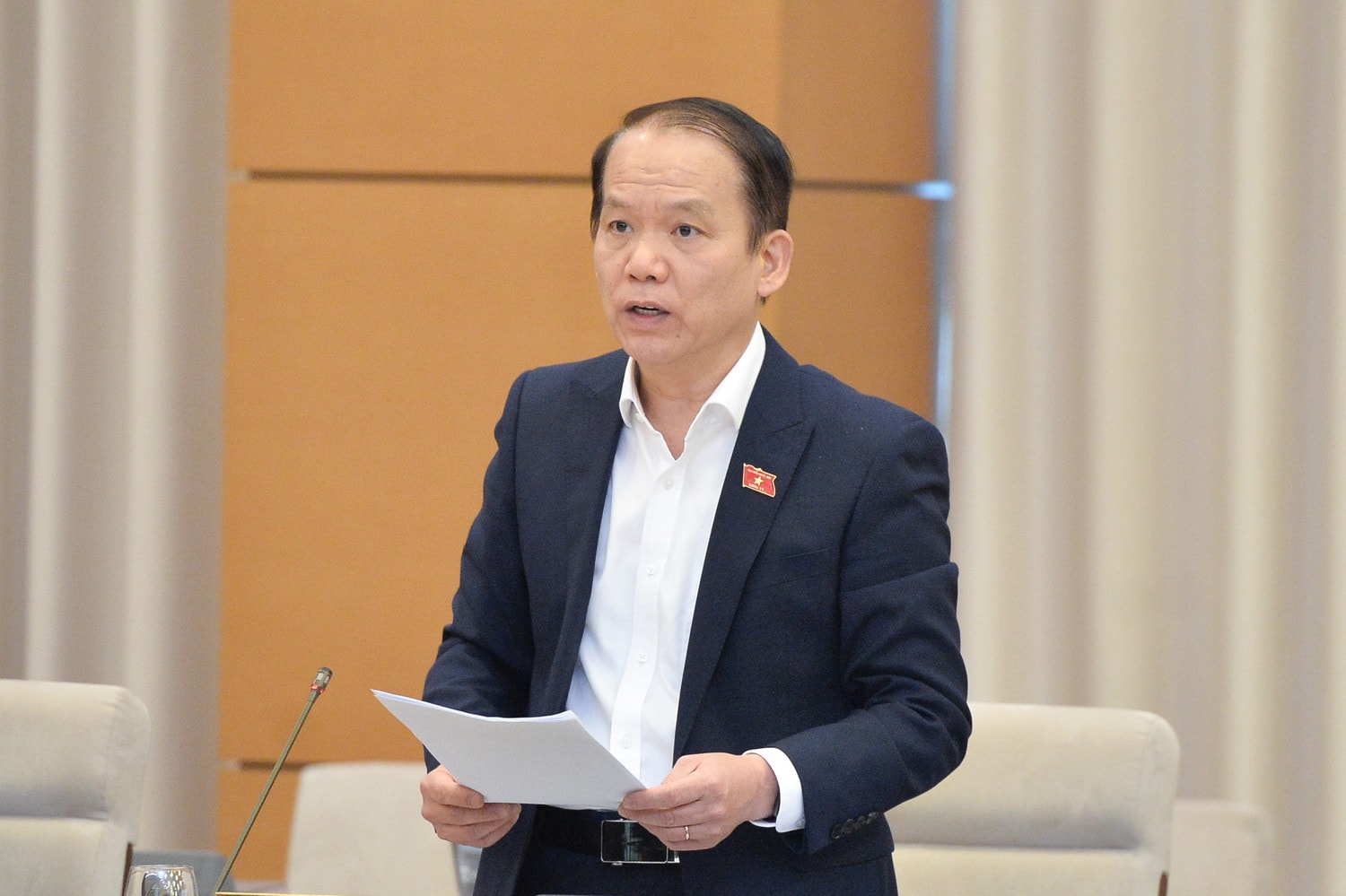 chu-nhiem-uy-ban-phap-luat-hoang-thanh-tung.jpg