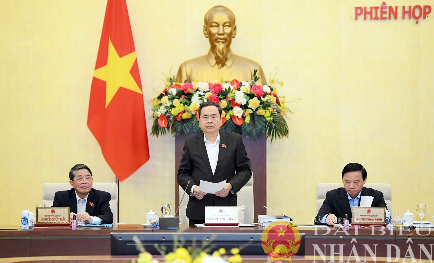 Chủ tịch Quốc hội Trần Thanh Mẫn phát biểu khai mạc Phiên họp thứ 42 của Ủy ban Thường vụ Quốc hội. Ảnh: Lâm Hiển