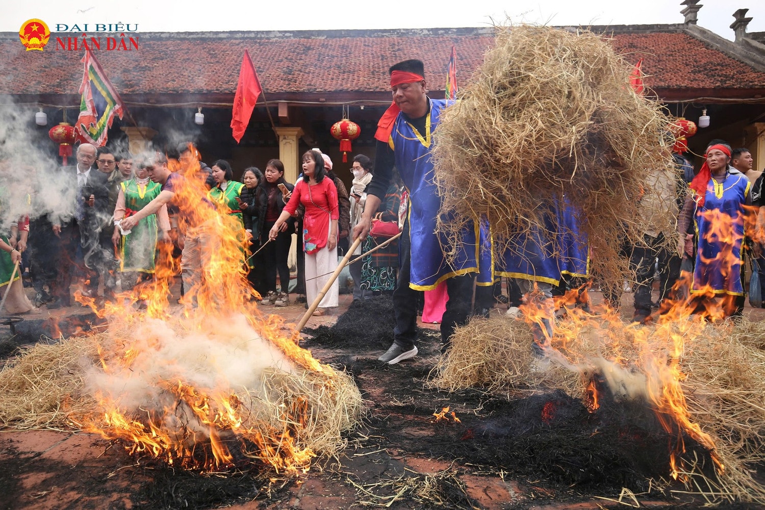 le-hoi-thoi-com-thi-cam-xuan-phuong-2025-7.jpg