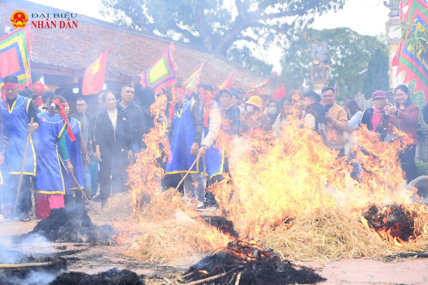 le-hoi-thoi-com-thi-cam-xuan-phuong-2025-1.jpg