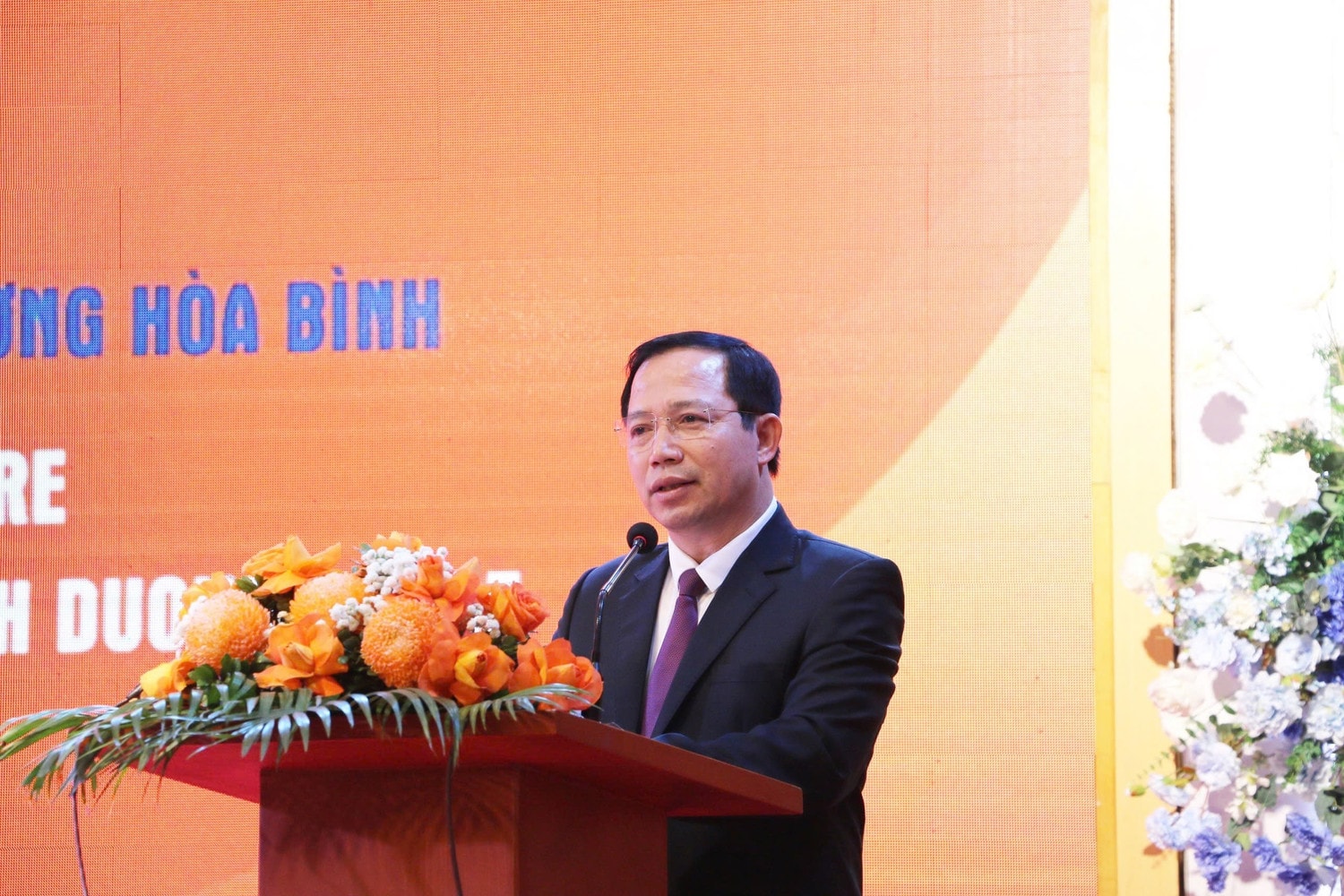 Phó Chủ tịch Thường trực UBND tỉnh Hòa Bình NGUYỄN VĂN TOÀN