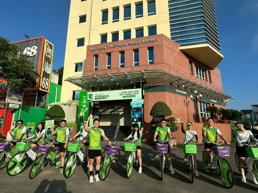Tuổi trẻ Vietcombank xung kích, tình nguyện vì sự phát triển bền vững của Vietcombank. Ảnh: VCB