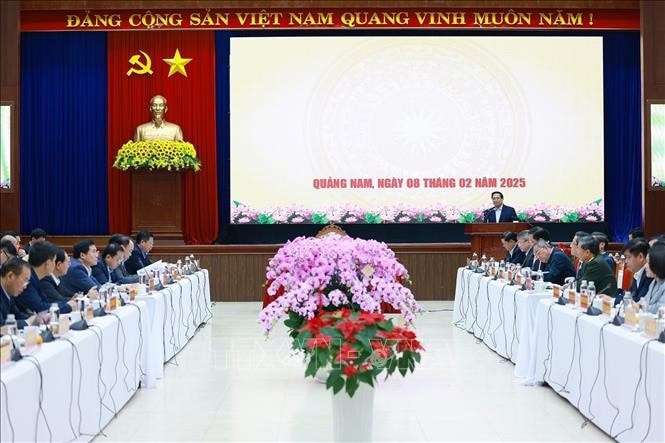 Thủ tướng Phạm Minh Chính phát biểu tại buổi làm việc với Ban Thường vụ Tỉnh ủy Quảng Nam về tình hình phát triển kinh tế-xã hội. Ảnh: Dương Giang/TTXVN