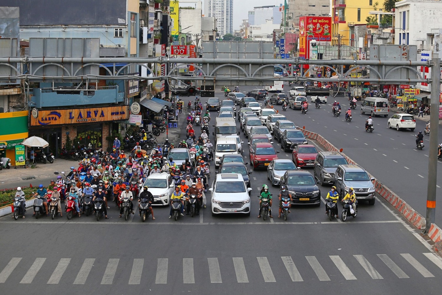 giao-thong-t.jpg