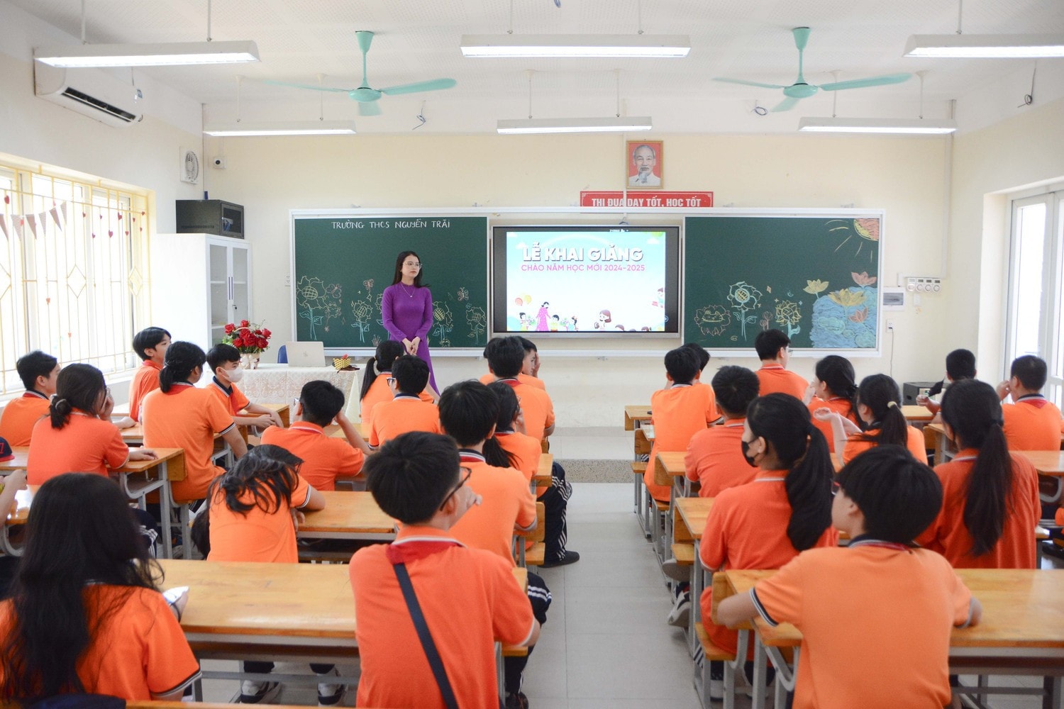 Thủ tướng yêu cầu xử lý nghiêm trường hợp vi phạm quy định về dạy thêm, học thêm (Ảnh: Quốc Việt)