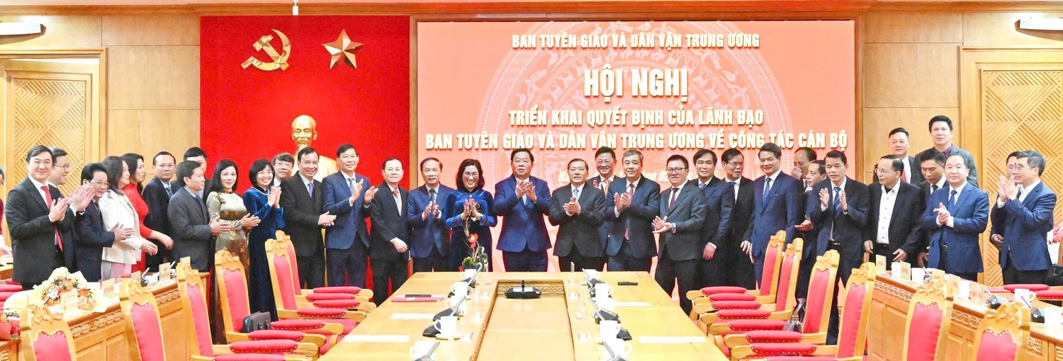 hoi-nghi11.jpg