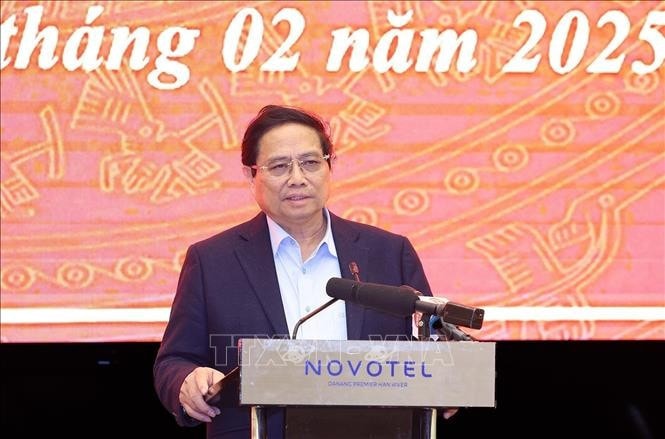 Thủ tướng Phạm Minh Chính làm việc với Ban Thường vụ Thành ủy Đà Nẵng về tình hình phát triển kinh tế - xã hội. Ảnh: Dương Giang/TTXVN