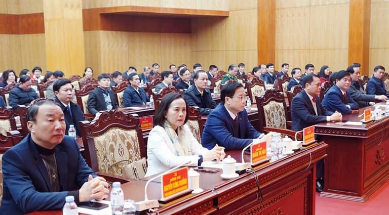 Các đại biểu dự hội nghị