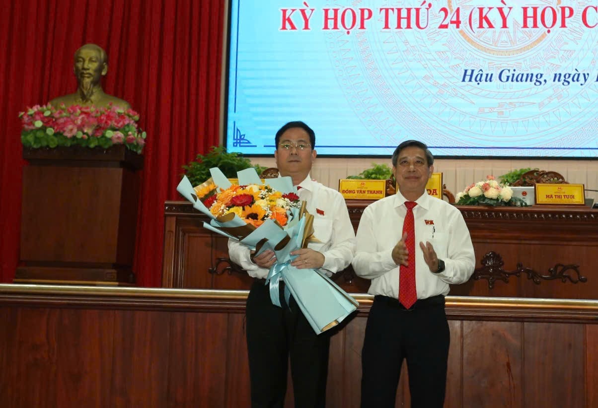 ong-huyen-1.jpg