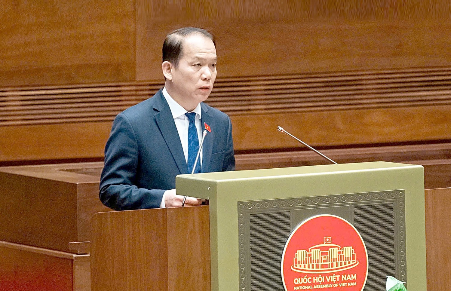 tung.jpg