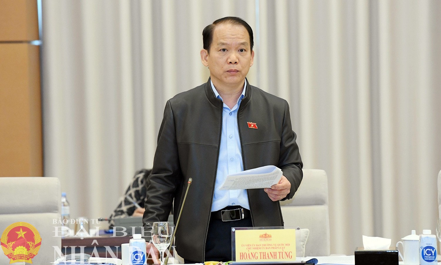 Chủ nhiệm Ủy ban Pháp luật Hoàng Thanh Tùng phát biểu. Ảnh: Lâm Hiển