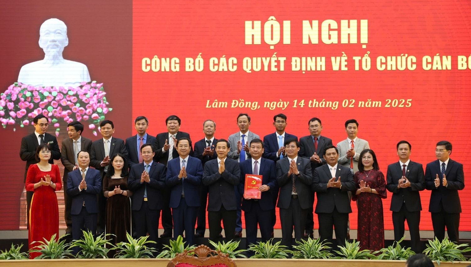z6316712507074-c1798135f09436e3bc65b3653bb39a14.jpg