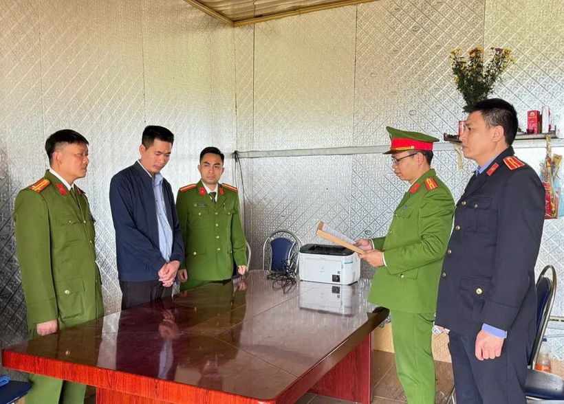 cong-ty-luc-giang-son.png