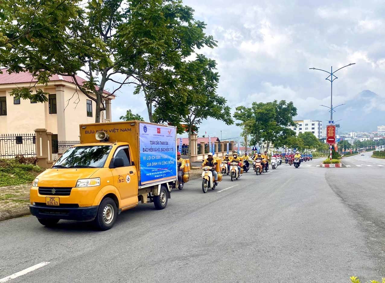 BHXH tỉnh Lai Châu ra quân tuyên truyền, vận động người dân tham gia bảo hiểm