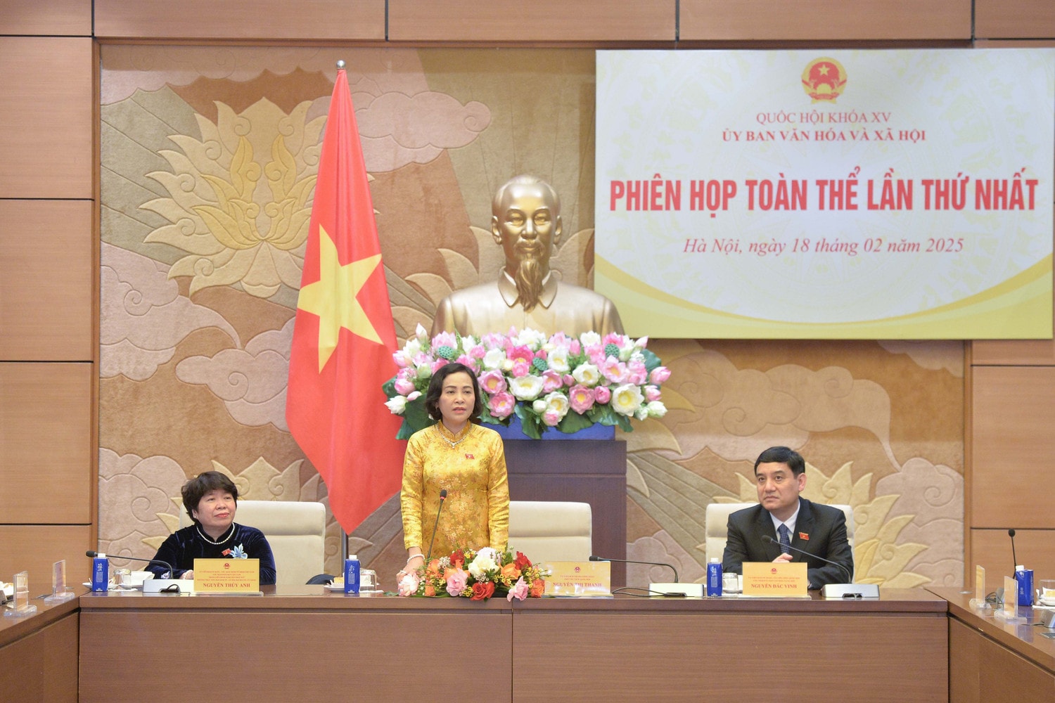 pho-chu-tich-quoc-hoi-nguyen-thi-thanh-phat-bieu.jpg