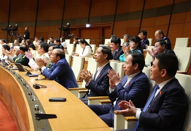 Deputies at the National Assembly's ninth extraordinary session (Photo: Ho Long) Deputies at the National Assembly's ninth extraordinary session (Photo: Ho Long)