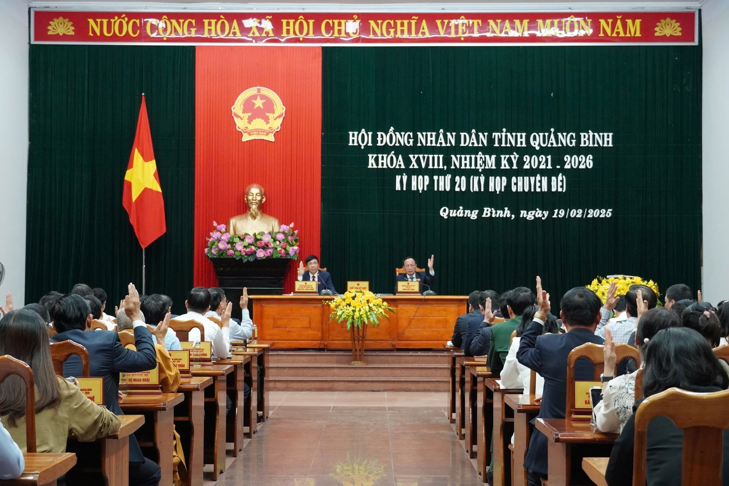 Quang cảnh Kỳ họp thứ 20, HĐND tỉnh Quảng Bình Khoá XVIII. Ảnh: Khánh Trinh