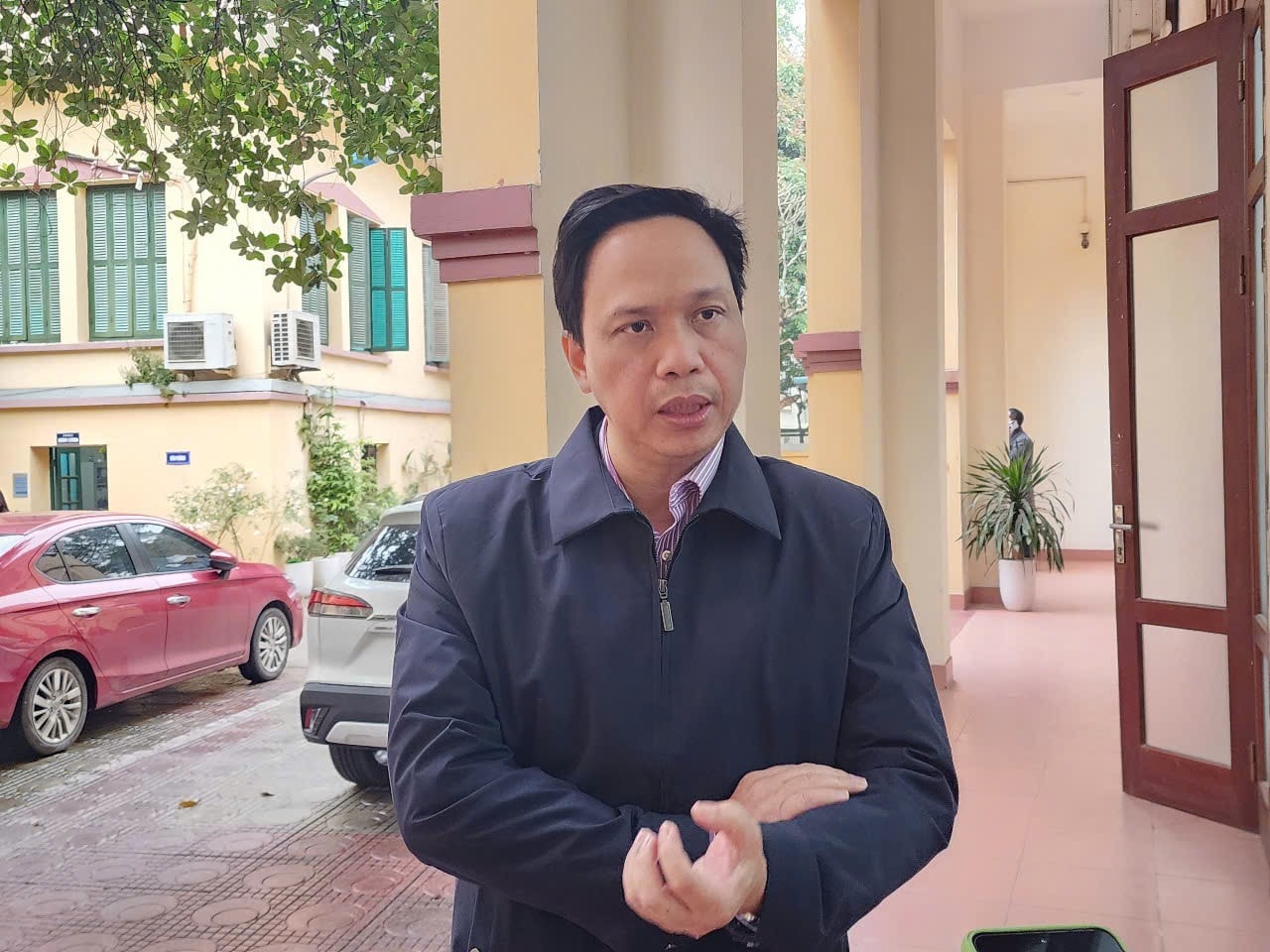TS. Nguyễn Quốc Việt, Phó Viện trưởng Viện Nghiên cứu kinh tế và chính sách