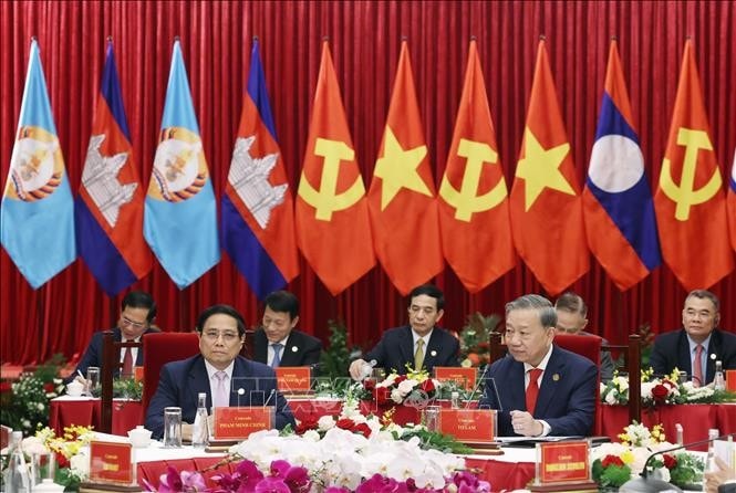 Tổng Bí thư Tô Lâm và Thủ tướng Phạm Minh Chính tại cuộc gặp. Ảnh: Thống Nhất/TTXVN