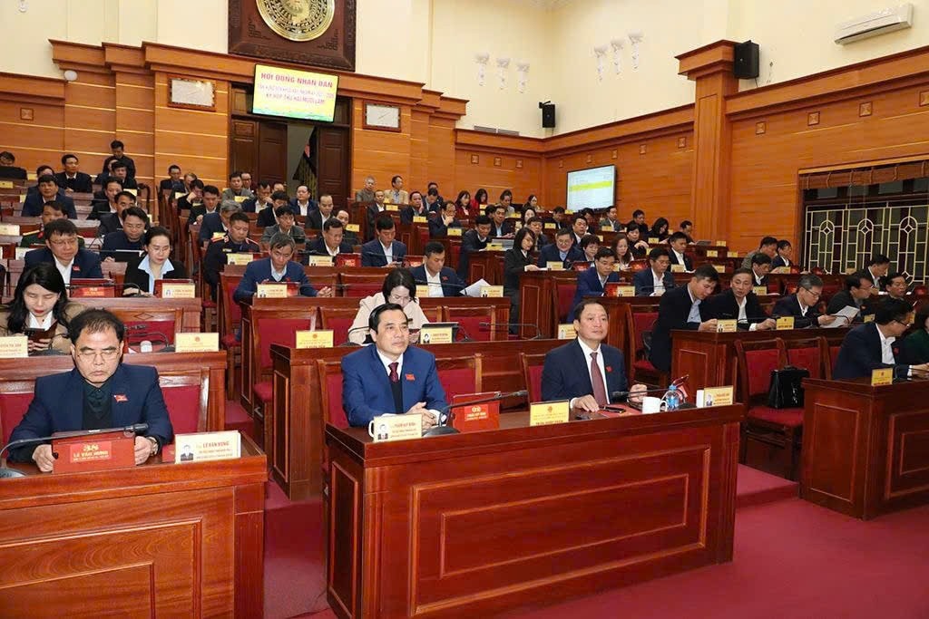 Các đại biểu tham dự kỳ họp. Ảnh: Bách Hợp
