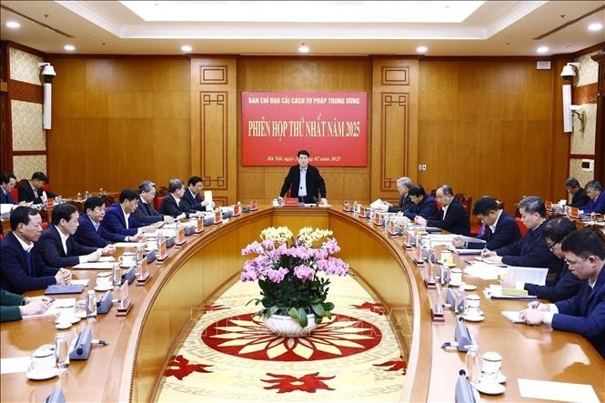 Chủ tịch nước Lương Cường chủ trì Phiên thứ nhất năm 2025 Ban Chỉ đạo Cải cách Tư pháp Trung ương. Ảnh: Lâm Khánh/TTXVN