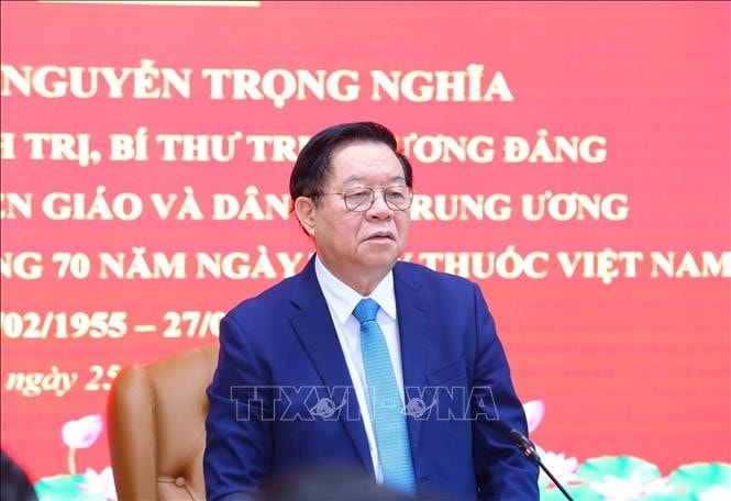 Trưởng Ban Tuyên giáo và Dân vận Trung ương Nguyễn Trọng Nghĩa phát biểu tại buổi làm việc. Ảnh: Phương Hoa/TTXVN