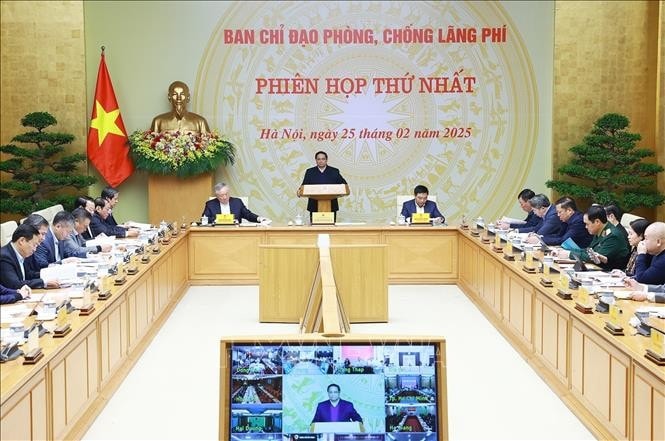 Thủ tướng Phạm Minh Chính chủ trì Phiên họp thứ nhất của Ban Chỉ đạo phòng, chống lãng phí. Ảnh: Dương Giang/TTXVN