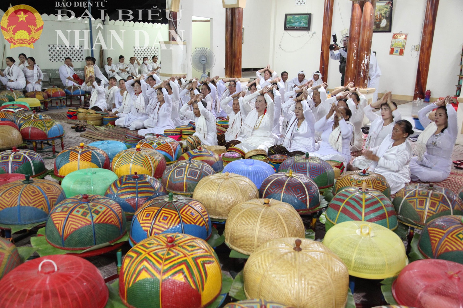 Từ chiều 28.2, các vị chức sắc Hồi giáo Bà ni và Hồi giáo Islam thực hiện nghi lễ tín ngưỡng tôn giáo (Lễ tịnh chay) tại các thánh đường và kéo dài thời gian trong một tháng.