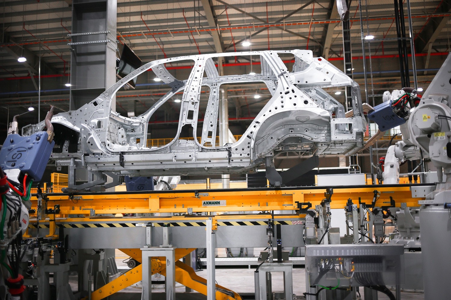 vinfast-factory.jpg