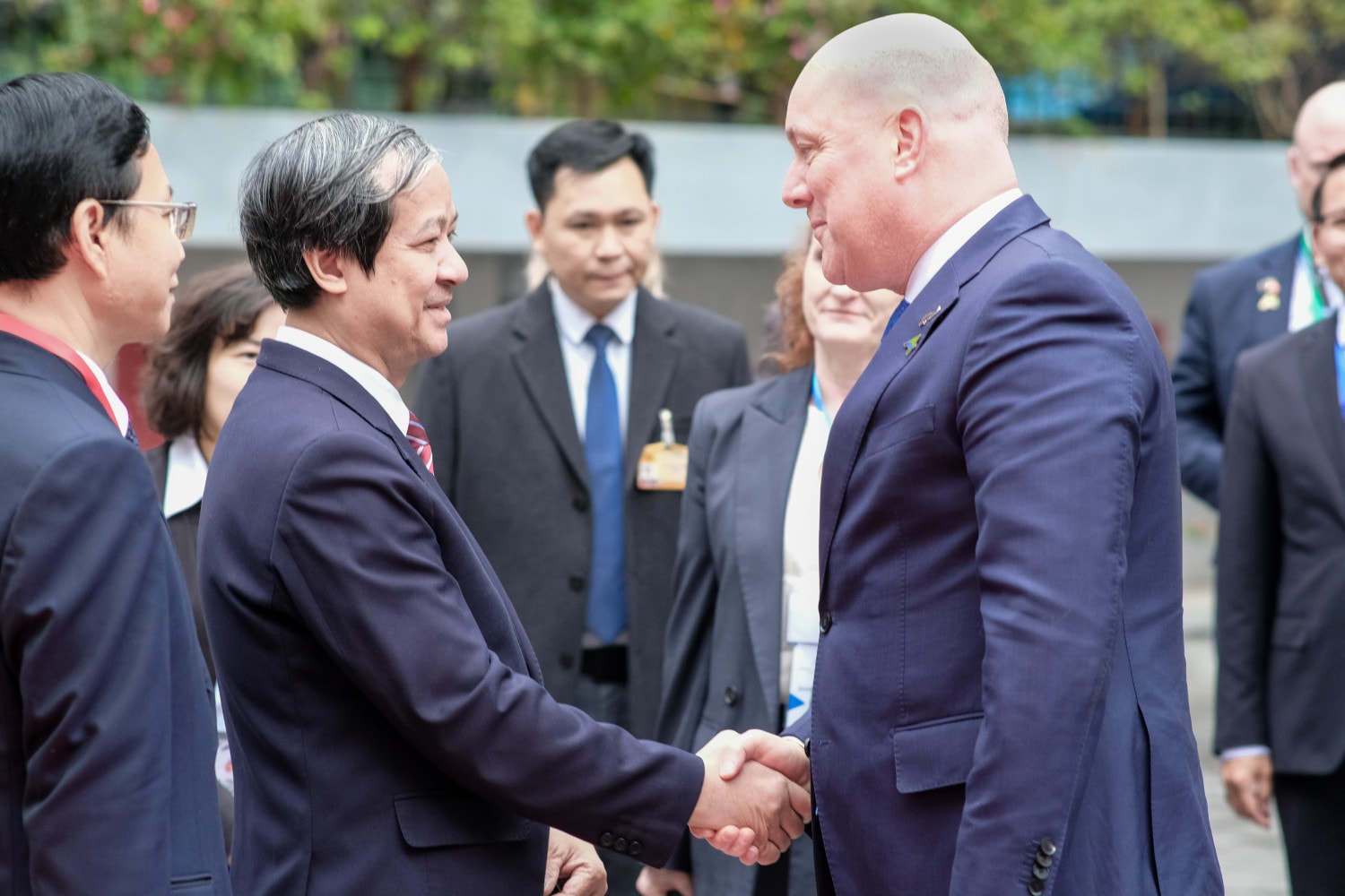 Bộ trưởng Bộ GD-ĐT Nguyễn Kim Sơn tiếp đón Thủ tướng New Zealand Christopher Luxon