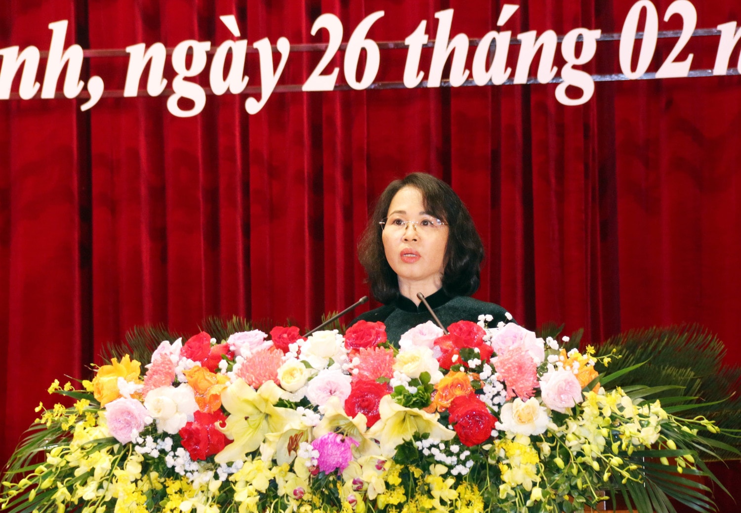 Phó Bí thư Thường trực Tỉnh ủy, Chủ tịch HĐND tỉnh Trịnh Thị Minh Thanh phát biểu khai mạc kỳ họp