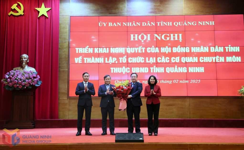 1chi-dang-xuan-phuong-thoi-giu-chuc-pho-bi-thu-tinh-uy-truong-doan-dbqh-tinh.jpg