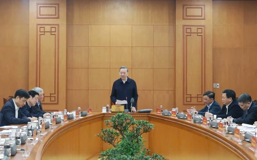 Party General Secretary To Lam speaks at the meeting. (Photo: VNA) z6359546169511-0c8f43192d5e3b50633fc99cba186542.jpg