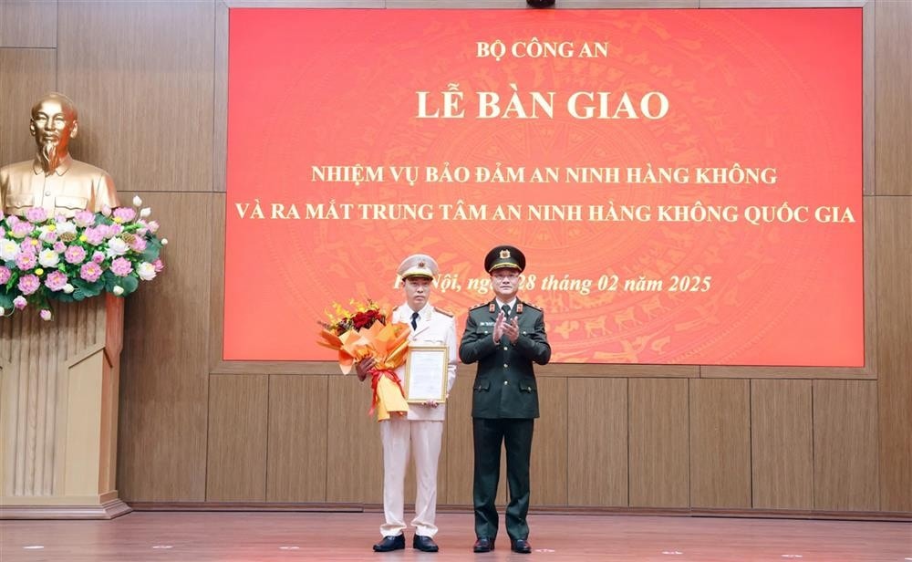 trao-quyet-dinh.jpg